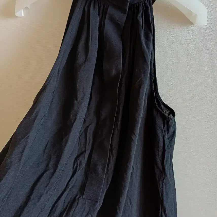[BUNJANG] COS Halterneck Sleeveless Maxi Dress Black EUR 36 / 새상품  COS 홀터넥 나시맥시드레스 EUR36 판매합니다