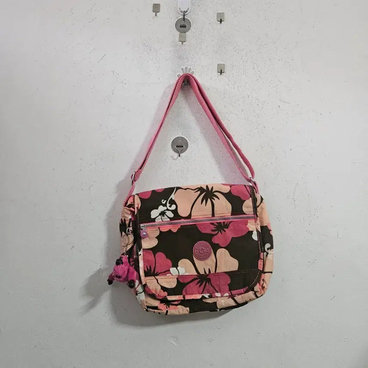 [BUNJANG] Kipling Shoulder Bag Flower Pattern Pink / 키플링 숄더백 플라워 패턴 핑크