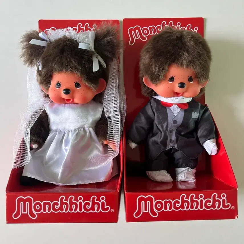 [BUNJANG] Monchhichi Groom &amp; Bride Wedding Set / 몬치치 신랑 신부 웨딩 세트