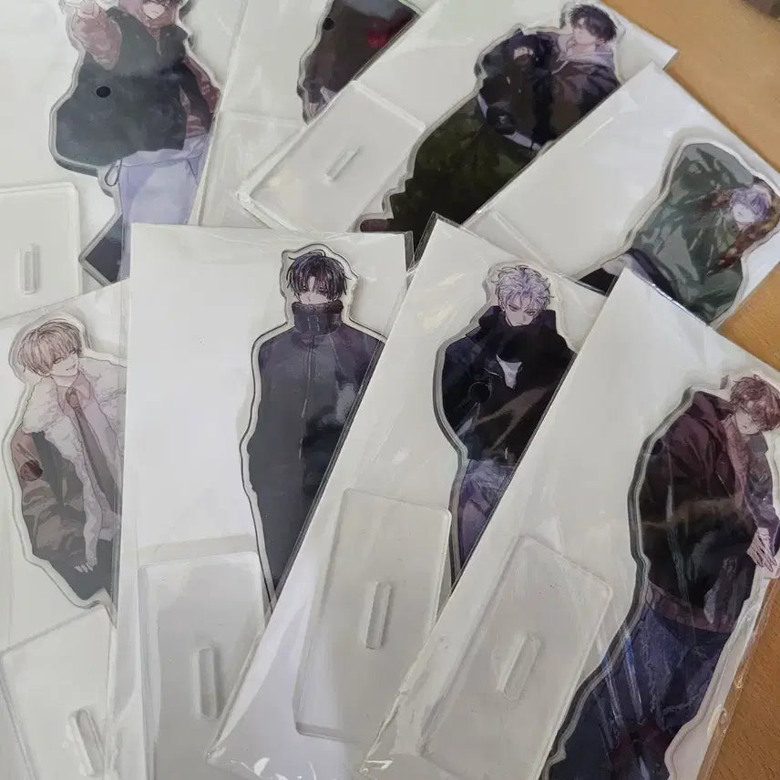 [BUNJANG] RyujaeKwan Winter Black Acrylic Stand / 괴담출근 윈터블랙 아크릴 스탠드 류재관