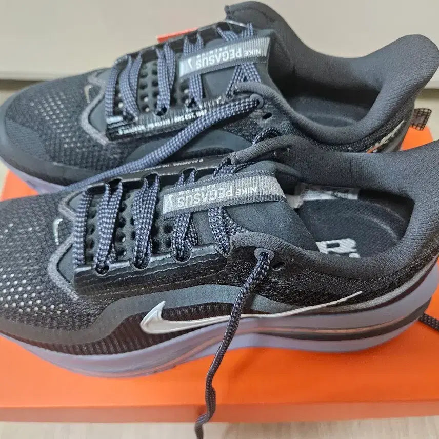 [BUNJANG] Nike Zoom Air Pegasus Premium Black Running Shoes 265 / 나이키 줌 에어 페가수스 프리미엄 블랙 265 새상품