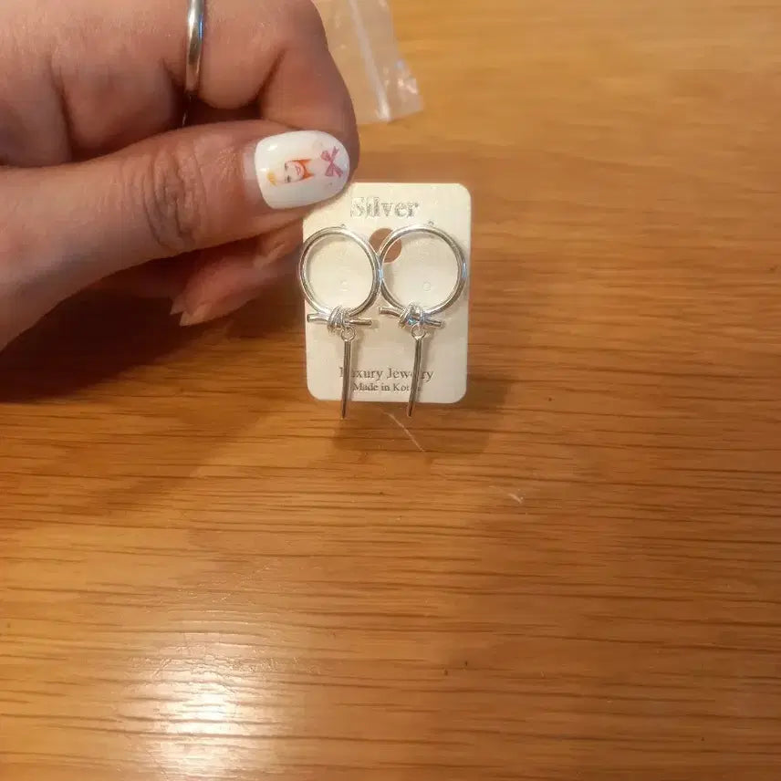 [BUNJANG] Sterling Silver 925 Knot Earrings / 실버925 링 매듭 귀걸이