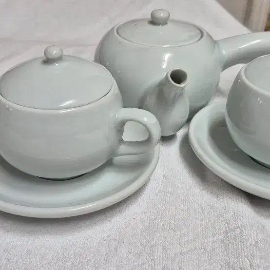 [BUNJANG] White Porcelain Tea Set with Teapot and 2 Cups / 깔끔한 디자인의 백자 다기 세트예요주전자와 찻잔 2개