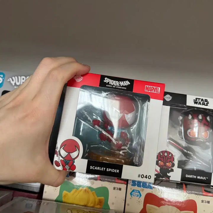 [BUNJANG] Hot Toys Cosbaby Scarlet Spider Spider-Man: Across the Spider-Verse Figure / 핫토이 코스베이비 스파이더맨: 어크로스 더 스파이더버스 스칼렛 스파이더