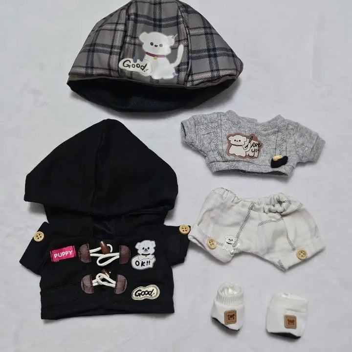 [BUNJANG] 20cm Doll Clothes Tteokbokki Coat Black Set / 20cm 솜인형옷 떡볶이코트 블랙 세트