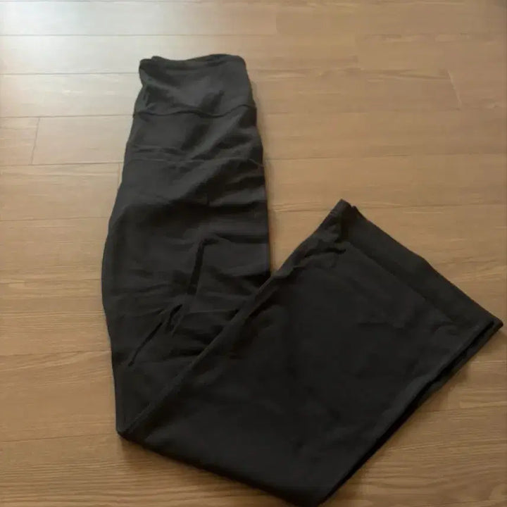 [BUNJANG] Lululemon Align Groove Bootcut Pants - Charcoal Grey - Size L / 새상품) 룰루레몬 얼라인 그루브 부츠컷 팬츠 L 차콜그레이