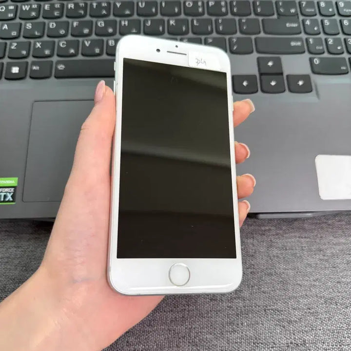 [BUNJANG] Apple iPhone 7 32GB (Refurbished, A-Grade) / G6 a급 아이폰7 32기가 무음