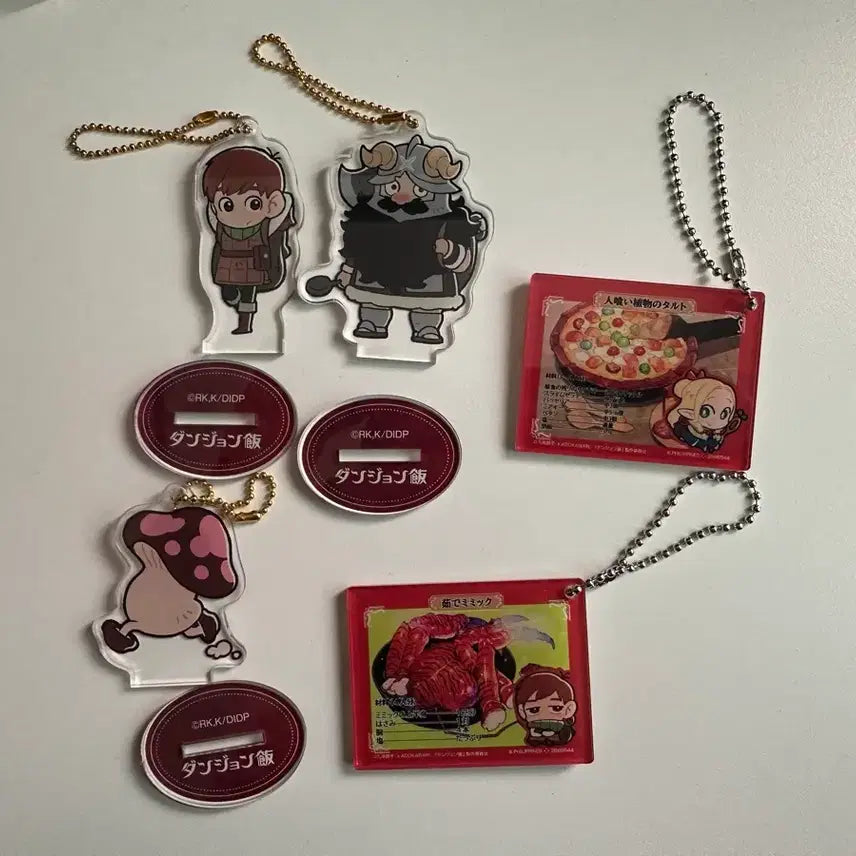 [BUNJANG] Dungeon Meshi Marcille / Chilchuck / Senshi / Walking Mushroom Acrylic Charm &amp; Stand Bundle Set / 던전밥 마르실 칠책 센시 걷는버섯 아크릴키링 아크릴스탠드 일괄