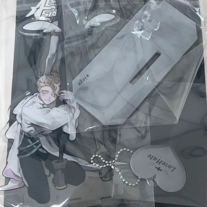 [BUNJANG] A-Stage Luca HyunA Love Hate Acrylic Stand / [원가이하]에이스테 루카현아 러브헤이트 아크릴