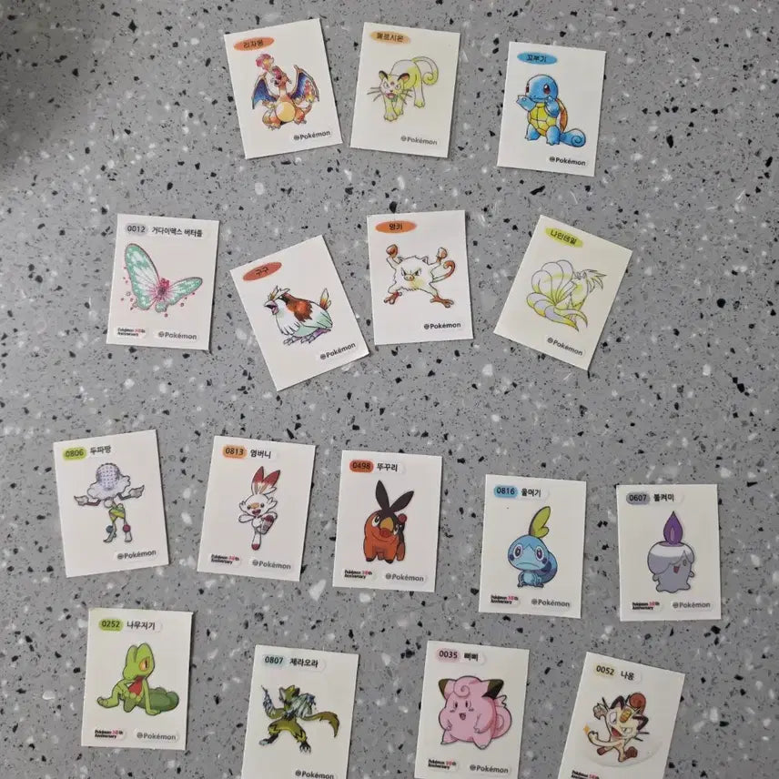 [BUNJANG] Pokemon 30th Anniversary Artwork Charizard Sticker Bundle / [일괄] 포켓몬띠부씰30주년 아트웍 리자몽