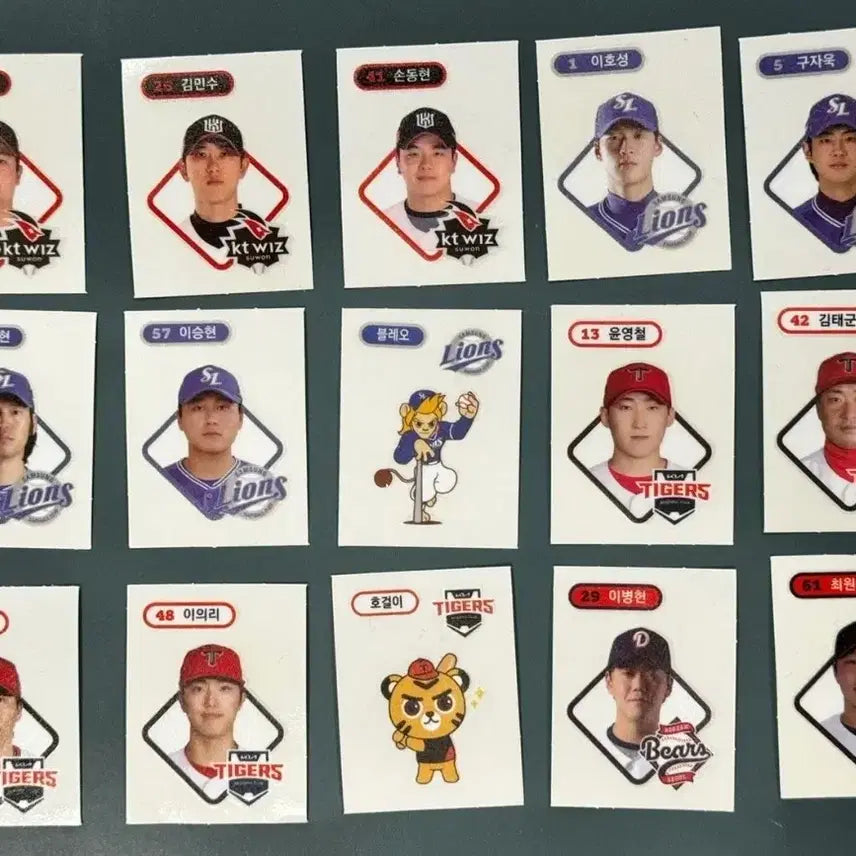 [SOLD OUT] KBO 띠부띠부씰 판매(총33장)