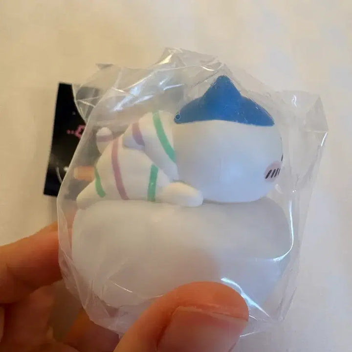 [BUNJANG] Chiikawa "Good Night" Cloud Light Gacha Figure - Hachiware / 미개봉)치이카와 별구름 위에서 쿨쿨 잘자요 구름 라이트 피규어 가챠 하치