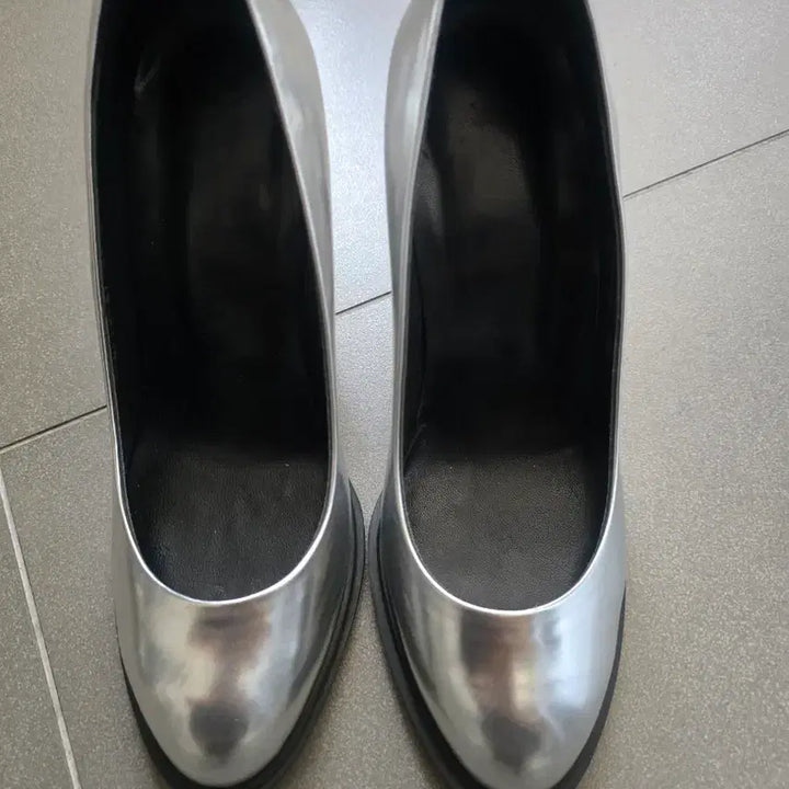 [SOLD OUT] 슈콤마보니 38