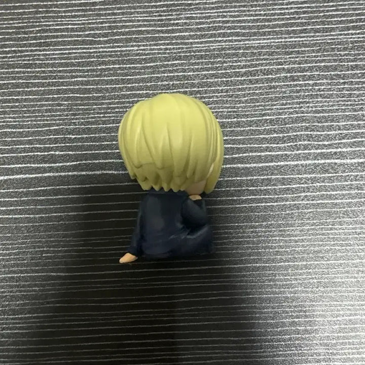 [BUNJANG] Jujutsu Kaisen Nanami Shoulder Perching Gacha Figure / 주술회전) 나나미 어깨쿵 가챠