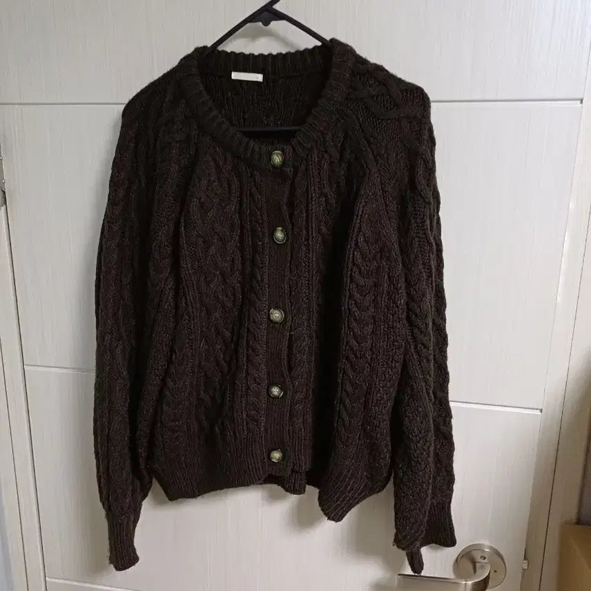 [BUNJANG] Vintage GU Cable Knit Cardigan / [0.8] 빈티지 gu 브라운 고동색 가디건 케이블 니트