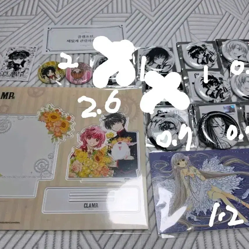 [BUNJANG] CLAMP Acrylic Stand &amp; Badge Set / CLAMP 굿즈 뱃지.엽서