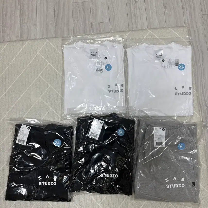 [SOLD OUT] IAB STUDIO 롱슬리브 , 바지 26ss XL