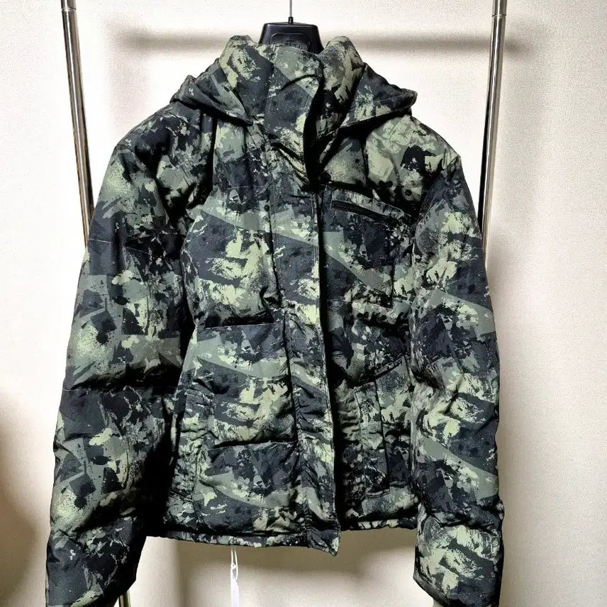 [SOLD OUT] 8 by yoox 카모패턴 숏패딩