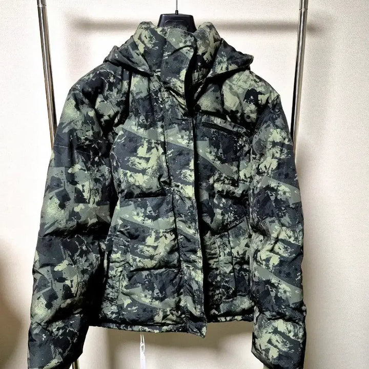 [SOLD OUT] 8 by yoox 카모패턴 숏패딩