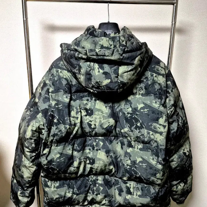 [SOLD OUT] 8 by yoox 카모패턴 숏패딩