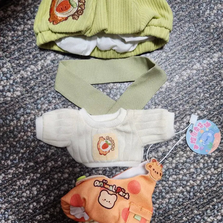 [BUNJANG] 20cm Doll Clothes Carrot/Giraffe Overalls / 20cm 인형옷 당근/기린 멜빵 어린이복