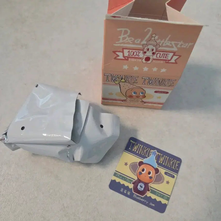 [BUNJANG] Pop Mart Small Star Blueberry Jam Figure / <미개봉 새상품> 작은별 나만의 맛조합 블루베리잼 피규어