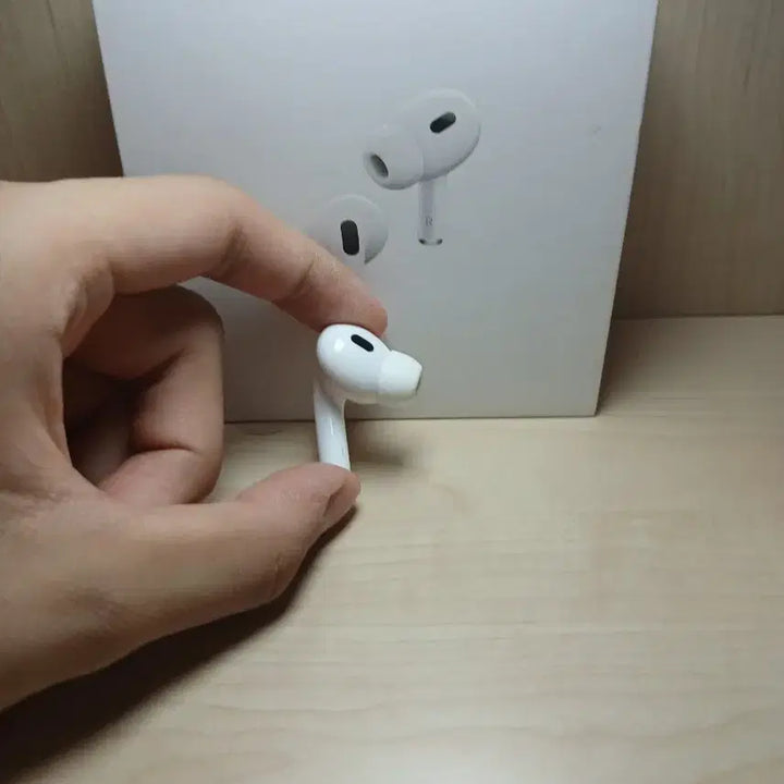 [BUNJANG] Apple AirPods Pro 2nd Generation Left Unit / 애플 에어팟 프로 2세대 왼쪽 유닛