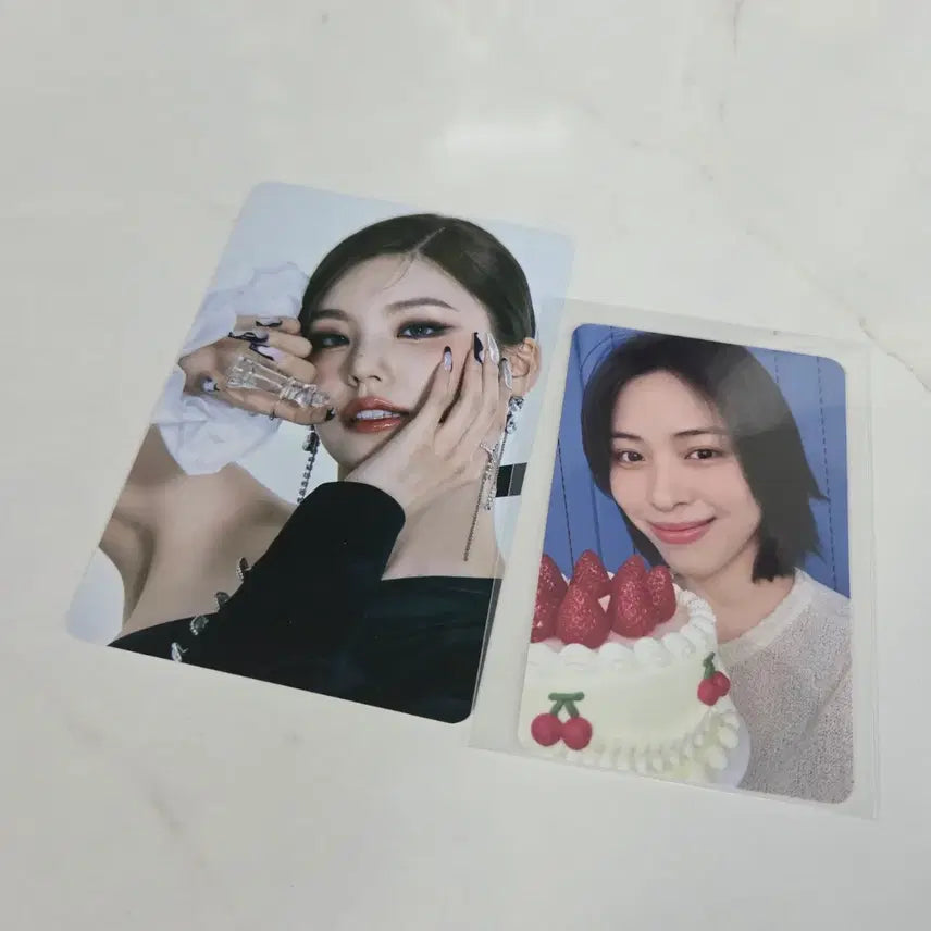 [BUNJANG] ITZY Yeji Oversized Photocard / 있지 itzy 예지 포토카드