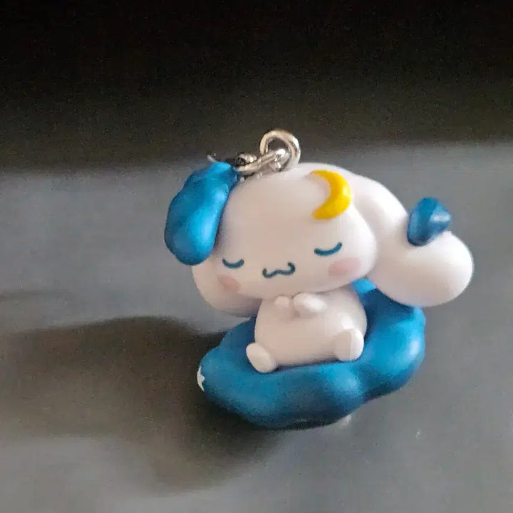 [BUNJANG] Cinnamoroll Gachapon Capsule Toy / 하늘색이모션참 시나모롤 달밤의 네이비 가챠  양도