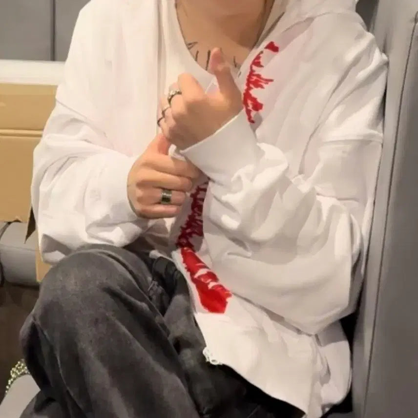 [BUNJANG] Noel Area 4 Zip-Up Hoodie / 노엘 AREA:4 후드집업