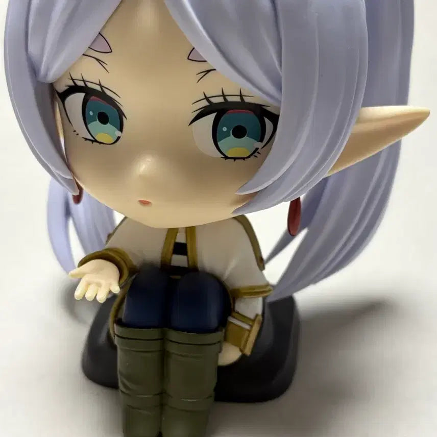 [BUNJANG] Owari Sitting Frieren Figure / 오스와리 앉아있는 프리렌 피규어