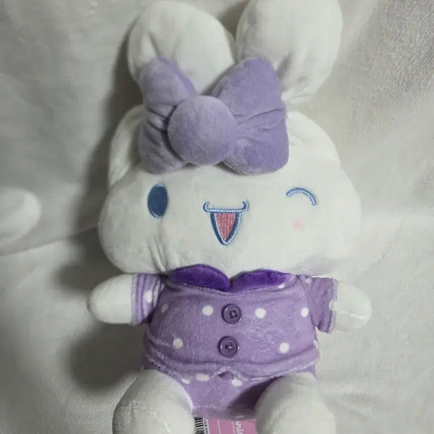 [BUNJANG] Sanrio Cinnamoroll Plush Doll / 산리오 시나모롤 인형
