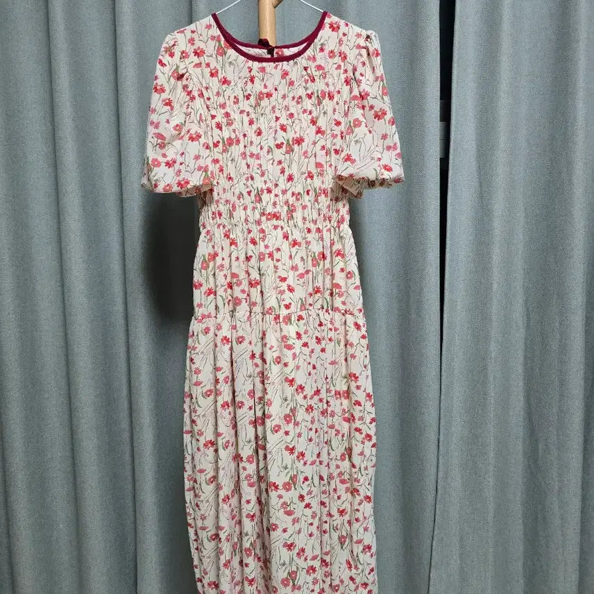 [BUNJANG] Flower Chiffon Dress - Ivory / 새상품) 플라워 쉬폰 원피스 아이보리