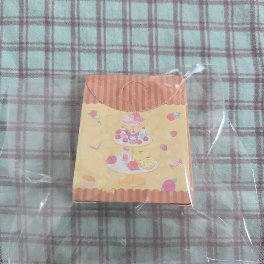 [BUNJANG] Sanrio Pompompurin Dessert Donut Mini Figure Miniature / 산리오 폼폼푸린 디저트 도넛 미니 피규어 미니어처