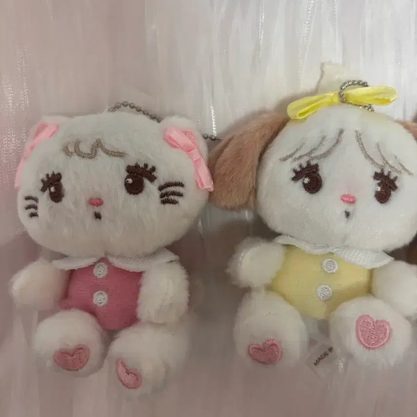 [BUNJANG] Miko Doll Gacha Keyring / 미코 인형 가챠 키링