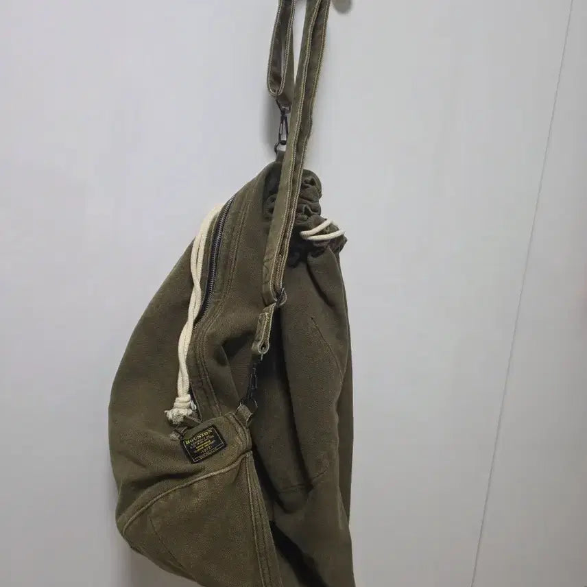 [BUNJANG] Houston Laundry Bag Small Olive / 휴스턴 런드리백