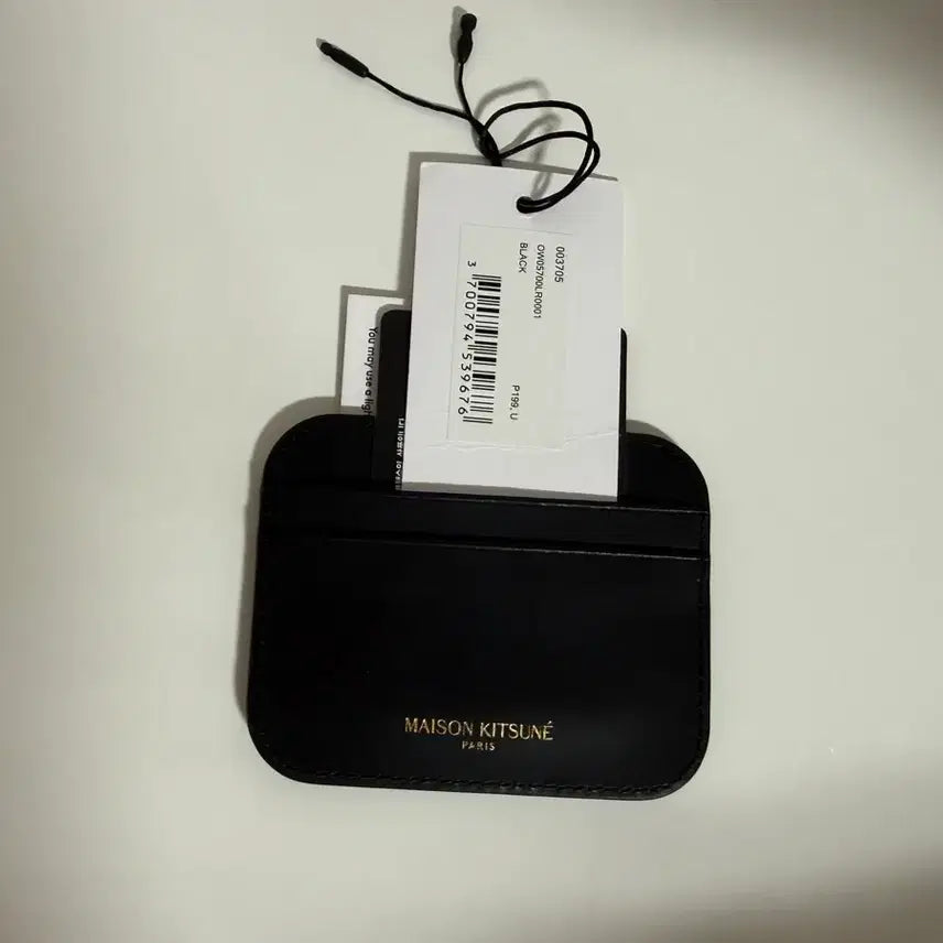 [SOLD OUT] 메종키츠네 카드지갑