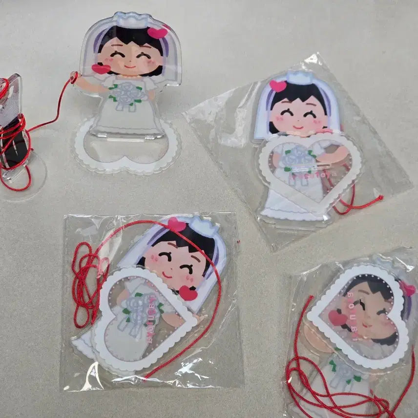 [BUNJANG] Ilustoya Wedding Bride Acrylic Standee / (재고1개)이라스토야 웨딩신부 아크릴