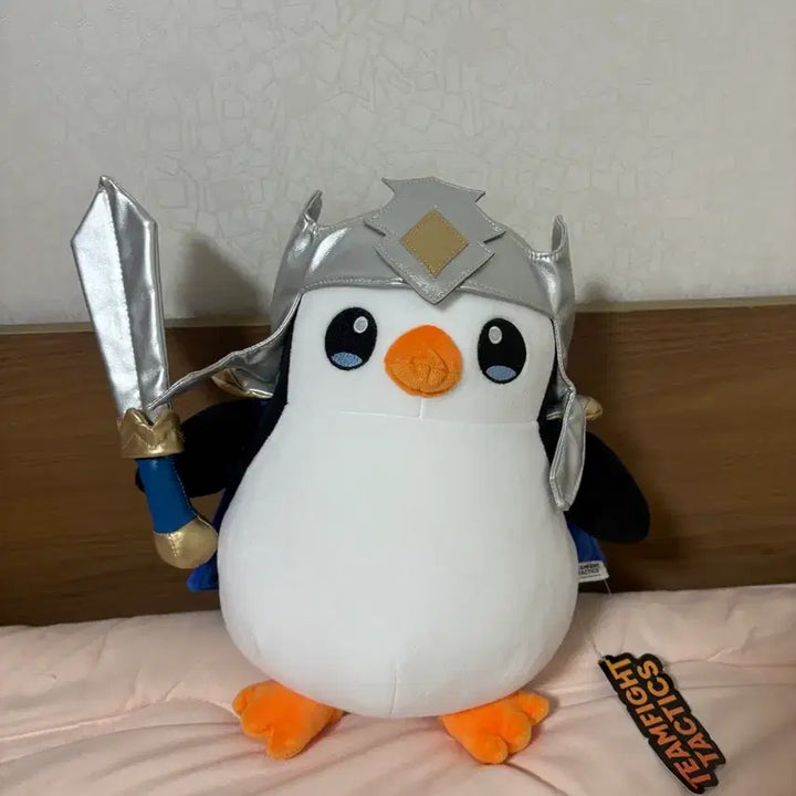 [BUNJANG] Teamfight Tactics Pingu Plush / TFT 펭구 인형