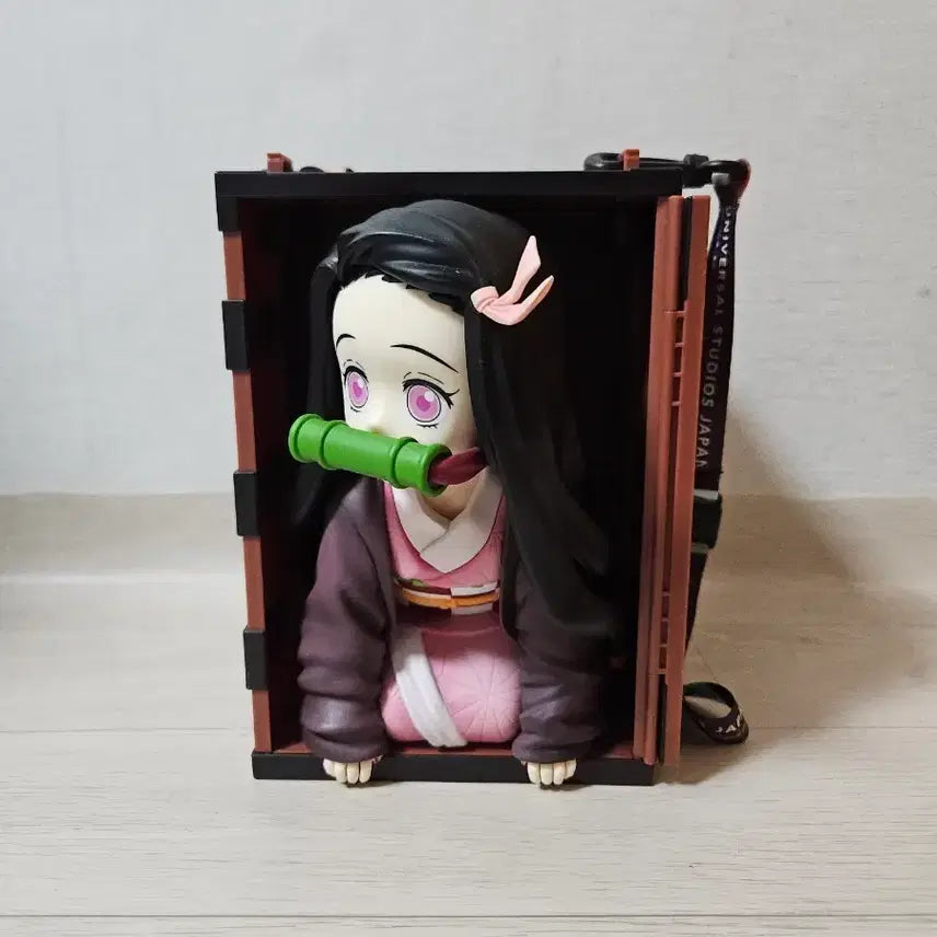 [BUNJANG] Demon Slayer Nezuko Popcorn Bucket / 귀멸의 칼날 네즈코 팝콘통