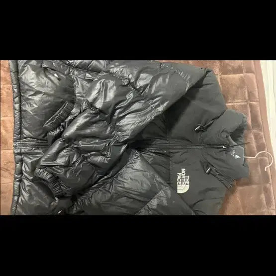 [BUNJANG] The North Face 1996 Nuptse Down Jacket / 노스페이스 온볼눕시 유광 패딩 실착 0회