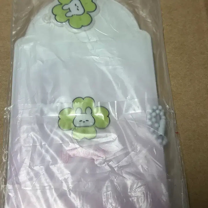 [BUNJANG] Rabbit Clover Lucky Photocard Holder / 토끼 크로버 행운 포카홀더