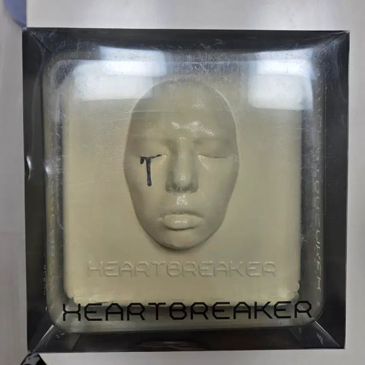 [BUNJANG] G-DRAGON Heartbreaker 1st Album (First Press) CD / 지드래곤 정규1집 하트브레이커 초판 희귀앨범