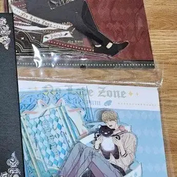 [BUNJANG] Love Zone Devil Angel Acrylic Stand Set / 연애제한구역 데빌 엔젤 아크릴 스탠드