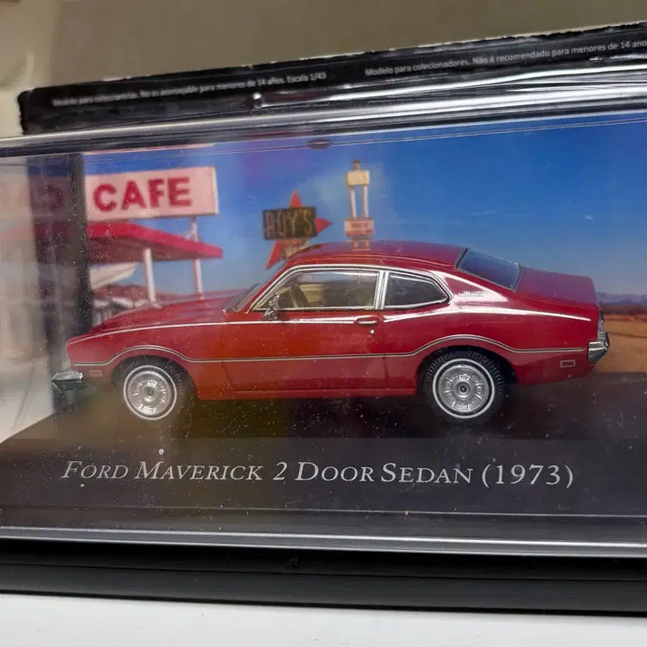 [BUNJANG] 1973 Ford Maverick 2-Door Sedan 1:43 Diecast Model Car - Red / 1:43 포드 매버릭 2도어 세단 1973 레드 다이캐스트