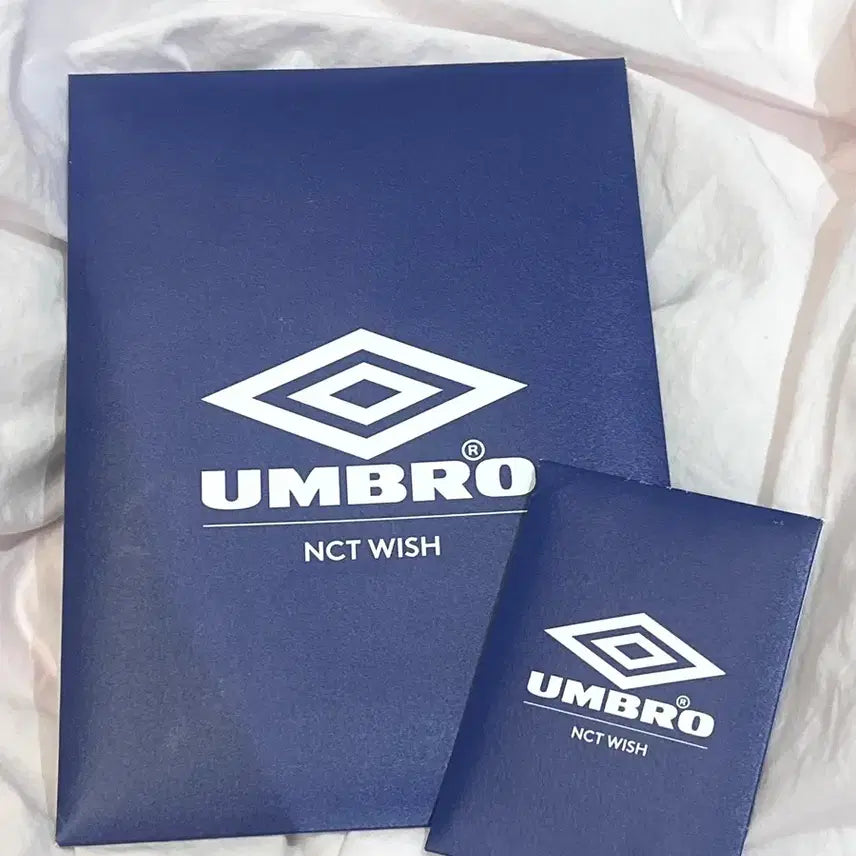 [BUNJANG] Umbro NCT WISH Bundle Set POB (Unsealed) / 엄브로 엔시티위시 NCT WISH 굿즈 포토카드 특전 일괄 (개봉)