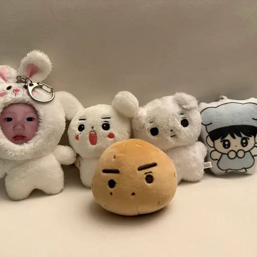 [BUNJANG] Monsta X Minhyuk Doll Bundle Set / 몬스타엑스 민혁 인형
