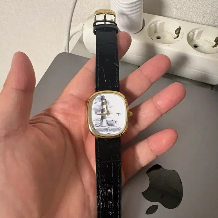 [BUNJANG] Timex Lighthouse Watch / 노아 타이맥스 라이트하우스 시계