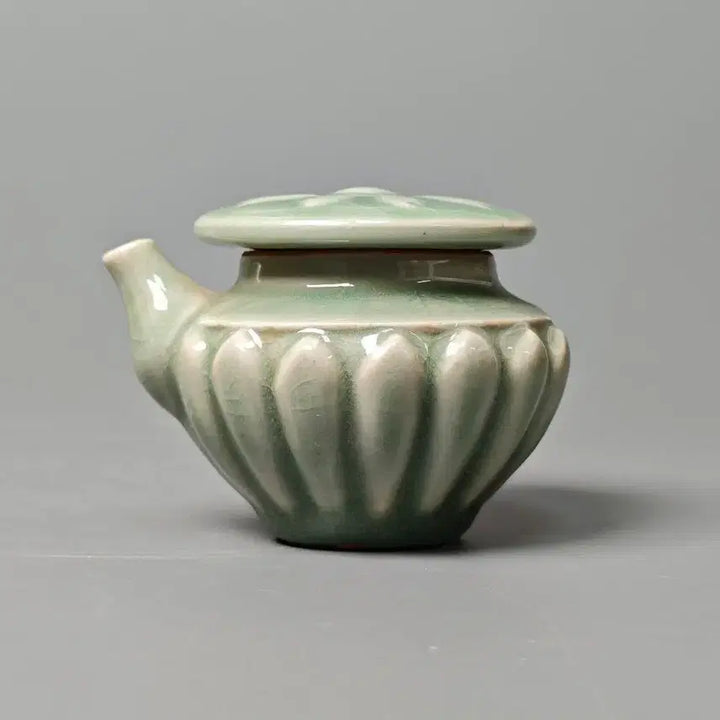 [BUNJANG] Nanjing Museum Collection Song Ru Kiln Celadon Lotus Leaf Design Water Dropper / 남경박물원장 북송 송여요 청자 연판문 연형 수주 중국도자기 골동품