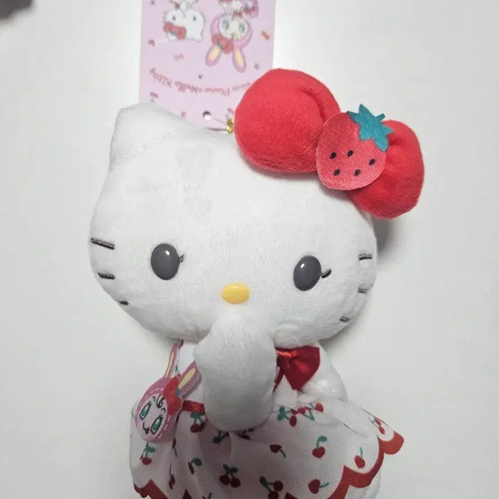 [SOLD OUT] 헬로키티 메조피아노 콜라보